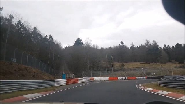 My first lap at Nürburgring Nordschleife with a Ford Mondeo MK3 2.5 V6 смотреть онлайн