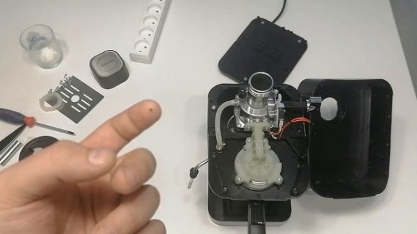 Кофеварка redmond rcm-m1523