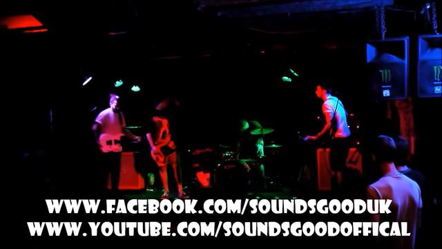 Hollow Truth Live @ Fibber Magees (Best Watched on Full Screen) смотреть онлайн