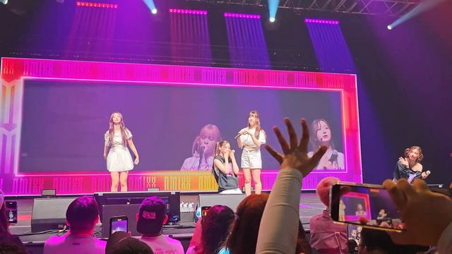 NMIXX In Houston Song Love Me Like This (Encore)