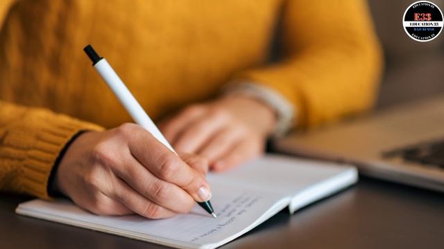 Examiners ये 3 चीज देख के नंबर देता है | Board Exam Me Copy Kaise Likhe | How To Write Copy In Exam смотреть онлайн