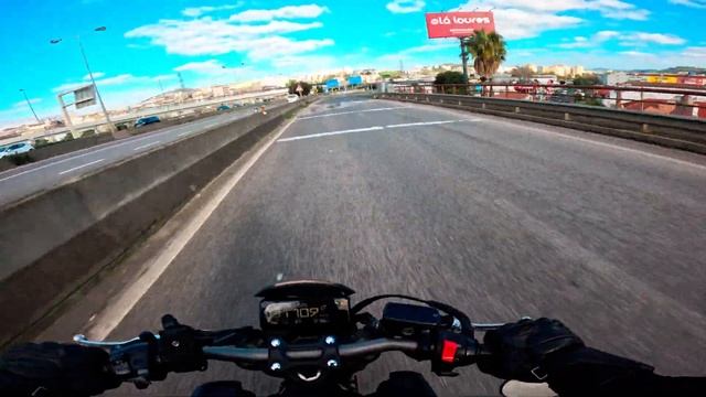 Honda CB650R - Quickshifter Test Ride