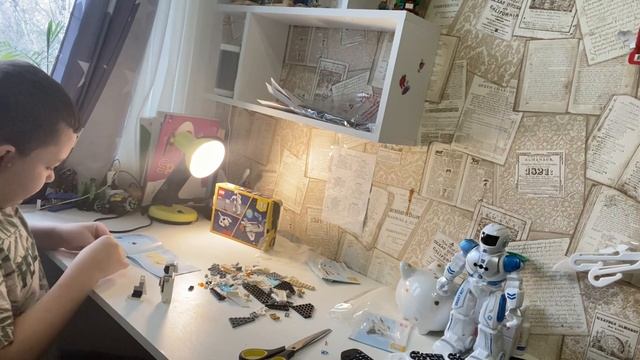 Лего космонавт смотреть онлайн