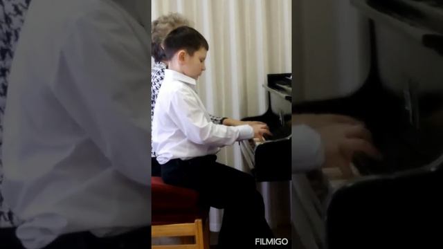 Играю на 🎹 пионино (в 4 руки и со скрипкой)