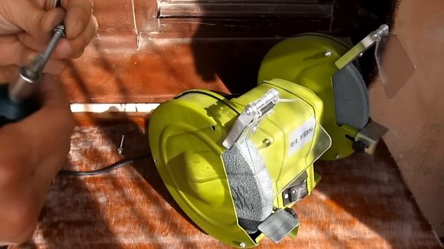 Электрическое точило ELTOS ТЭ-200 смотреть онлайн