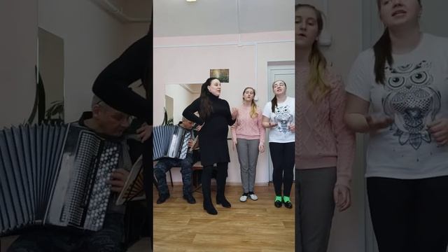 "Летят утки"(уроки народного вокала) балуемся,? импровизируем ? смотреть онлайн