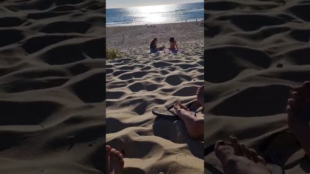 Наш французский ужин-Багет, мидии, кальмар и Кола. Our French dinner- mousels, baget, pulpa and kol смотреть онлайн