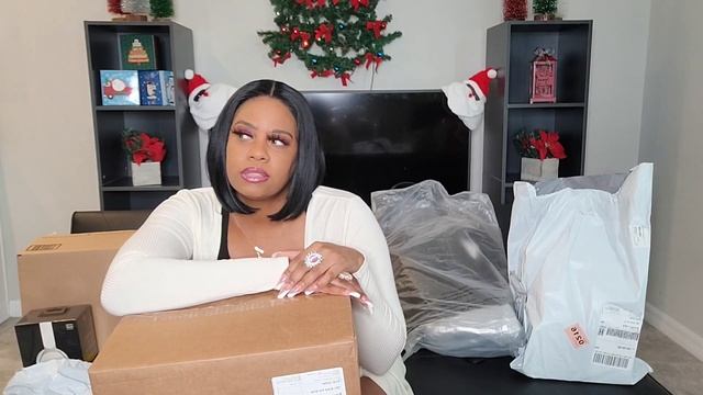 VLOGMAS Day 8 | What I bought my family for CHRISTMAS | Gift IDEAS for you | 20+ Gifts #vlogmas смотреть онлайн