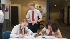 Go Getter 2 Unit 1.2 They meet before class Part 1