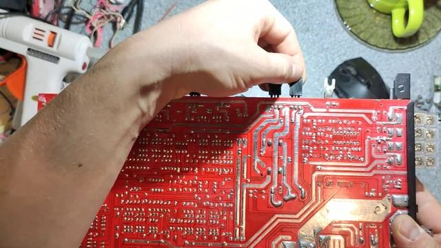 Автомобильный усилитель AurA AMP A455 смотреть онлайн