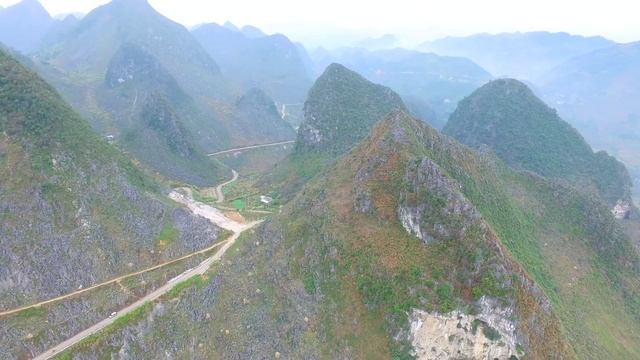 Beautiful Relaxing Music | Ha Giang Loop, Vietnam in 4k - Part 1 смотреть онлайн