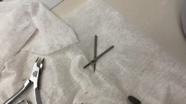 УЗ мойка чистим ультразвуком инструмент