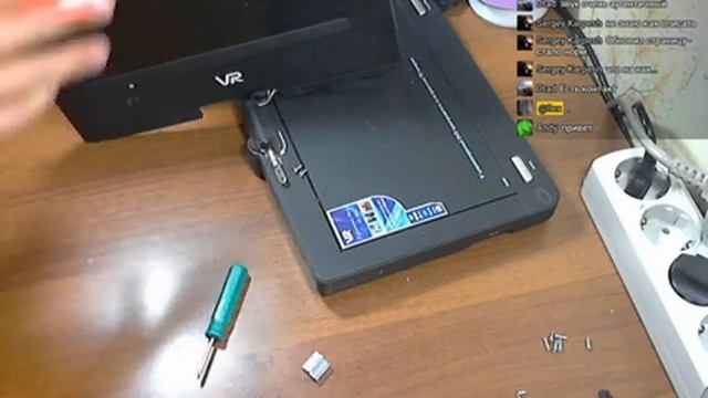Разборка портативного DVD VR PDV-T090AV