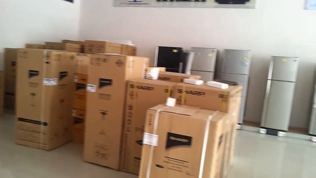 Sharp Show room 1 смотреть онлайн