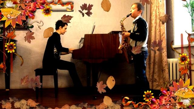 Осенняя Мелодия Академ Саксофон (Арсений 3 класс) смотреть онлайн