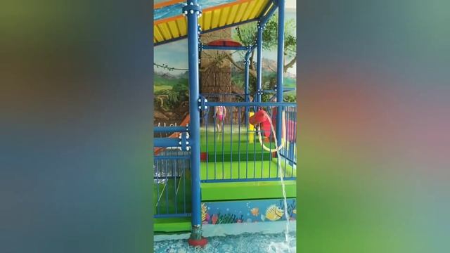 Аквапарк в Хмельницькому Аквапарк Хмельницкий Сімейний день смотреть онлайн