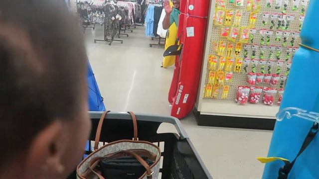 Vlog 546: Birthday Shopping! смотреть онлайн