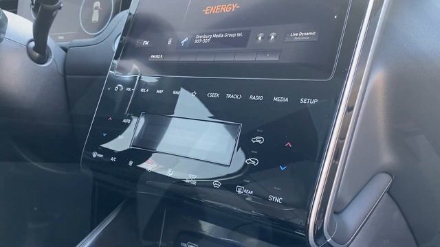Видеопрезентация автомобиля TUCSON WHITE смотреть онлайн