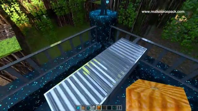 NEW MOBS in Minecraft 1.19 with Realistic Bedrock RTX pack смотреть онлайн