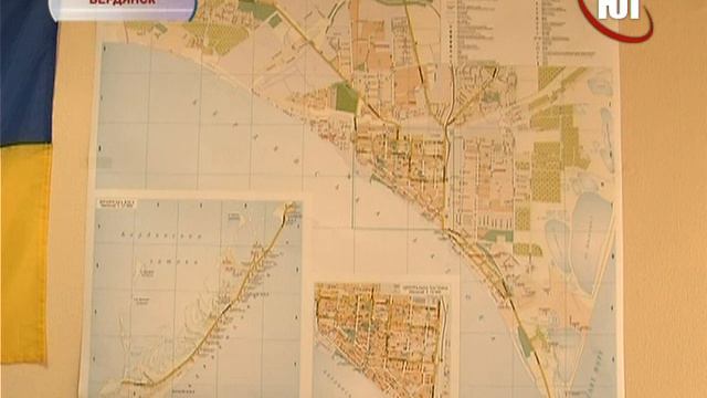 Уже несколько недель в Бердянске идет набор в ряды Самообороны смотреть онлайн