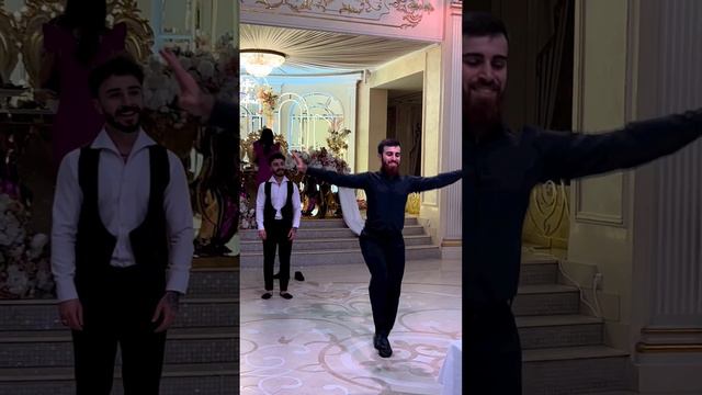 Как вам такое исполнение? Пишите в комментариях #танцы #танец #dance #dancer #reqs #lezginka смотреть онлайн