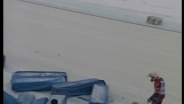 ЧЕМПИОНАТ РОССИИ. ГОНКИ НА ЛЬДУ. КЛАСС 500СМ3 1 ЭТАП.3 серия заездов. смотреть онлайн