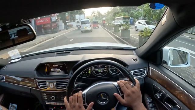 Mercedes Benz W212 E300 BlueTEC Hybrid POV Drive (Oyama Trading Company)