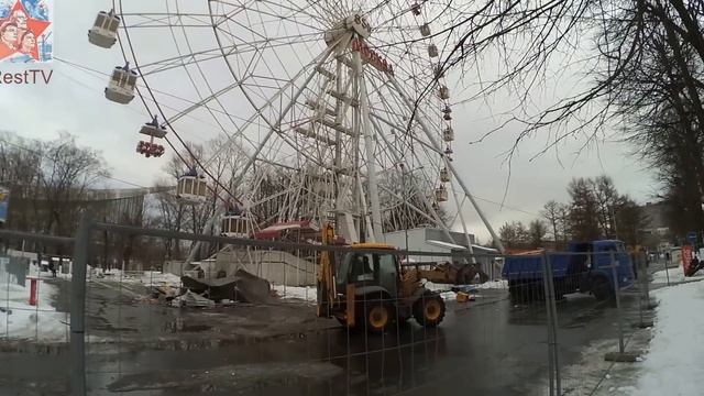 Начался снос колеса обозрения на ВДНХ. Чертово колесо. ВДНХ. смотреть онлайн