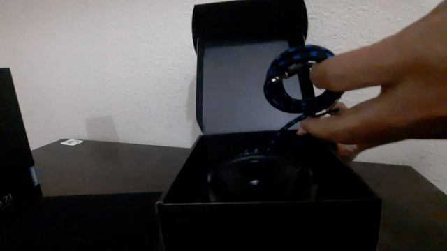 Lenovo Legion H500 Pro 7.1 Surround Sound Gaming Headset Unboxing смотреть онлайн