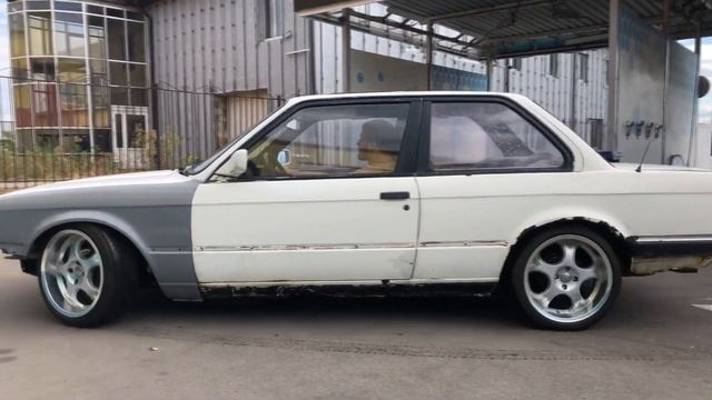 BMW E30 | СТИЛЬНОЕ ЗАНИЖЕНИЕ ВСЕГО ЗА 0 РУБЛЕЙ смотреть онлайн