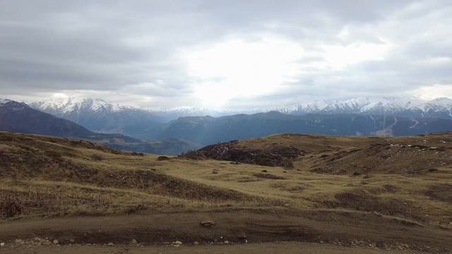 ОЗЕРА КОРУЛЬДИ, СВАНЕТИЯ - НЕПОПСОВАЯ ГРУЗИЯ ВЫСОКО В ГОРАХ смотреть онлайн