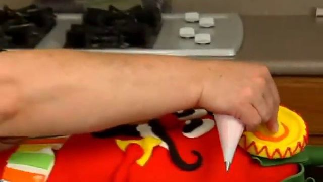 CINCO DE MAYO Mexican Jalapeno Cake Decorating How-to Video Tutorial Part 17