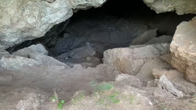 Пещеры Башкирии. Ишеевские пещеры. Видео с дрона. Что брать в пещеру? смотреть онлайн