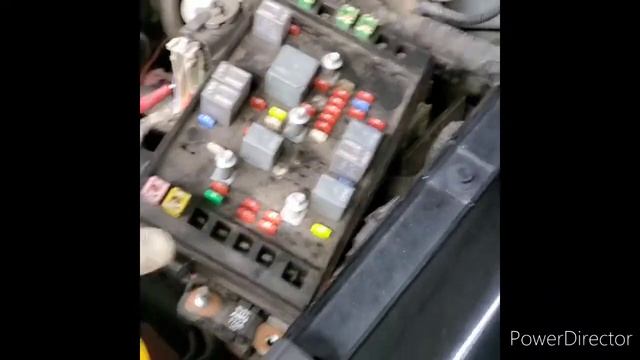 2003 Chevy Trailblazer - Como reparar codigo P1682 смотреть онлайн