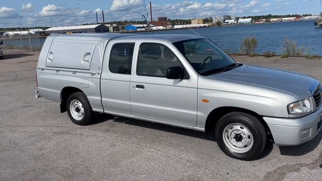 Köp Pickup Mazda B2500 turbo diesel 2WD på Klaravik