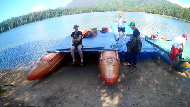 FHD0065 - прибыл катамаран на Фролиху смотреть онлайн