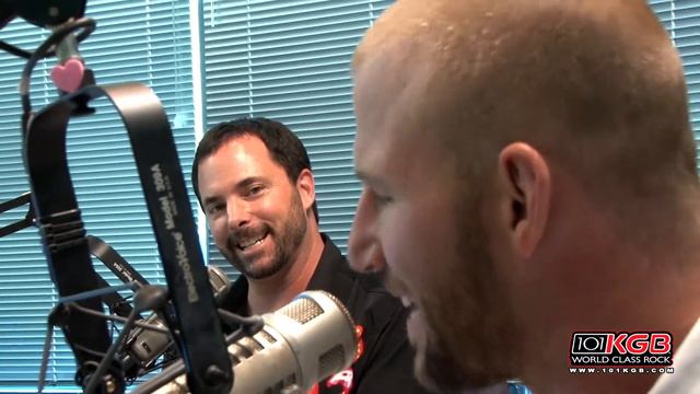 Chargers Nick Hardwick's Thoughts on Playboy's Hugh Hefner смотреть онлайн
