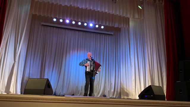 Старый клен