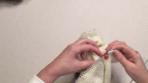 По мотивам Tommy Hilfiger. Детский джемпер с капюшоном (спицами). #вязание