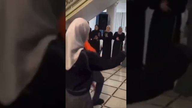 Танец на который можно смотреть вечно смотреть онлайн
