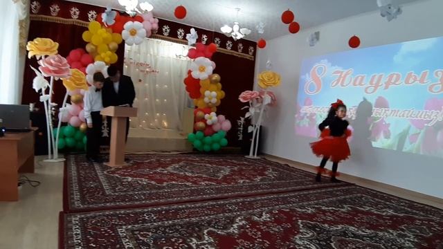 6. Весёлый спортивный Танец Чунга чанга смотреть онлайн