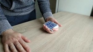 Как навязать карту зрителю 3 способа / форсирование / фокус с предсказанием карты