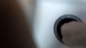 Как почистить измельчитель пищевых отходов?