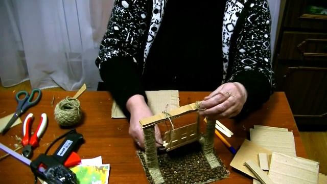 Мастер-класс "Очумелые ручки" по изготовлению качелей из картона и палочек от мороженого смотреть онлайн