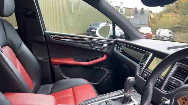 2015/65 Porsche Macan 3.0 TD V6 S PDK 4WD - Panoramic sunroof, crested headrests & 19" alloys смотреть онлайн