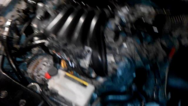 SE QUEDA SIN ANTICONGELANTE EL RADIADOR DEL TIIDA y se prende el indicador rojo de la temperatura смотреть онлайн