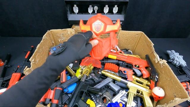 Red War Equipment, Fire Extinguishers And Toy Realistic Pistols And Guns, Revolver Guns смотреть онлайн