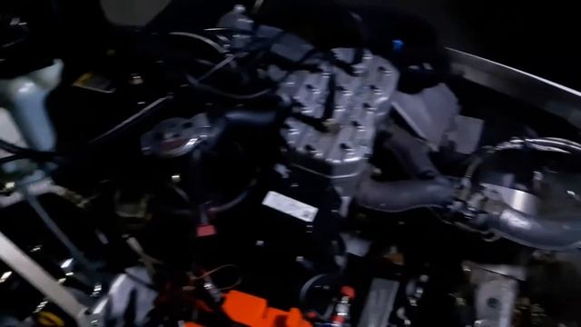 Поларис ВТ ЛХ Фонарь под капотом смотреть онлайн