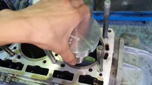 Гильзованный блок EVOTECH 2.7. (189 тыс/км, проблема после гильзовки)