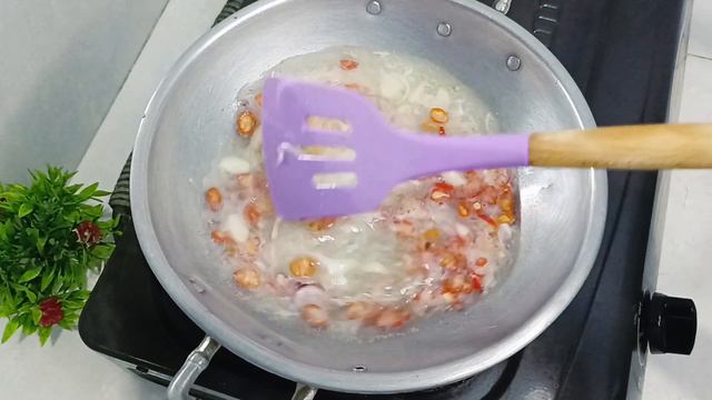 Mie Sedap Goreng Kuah Pedas... cobain deh..!!! Bikin ngiler @tipsmemasak смотреть онлайн